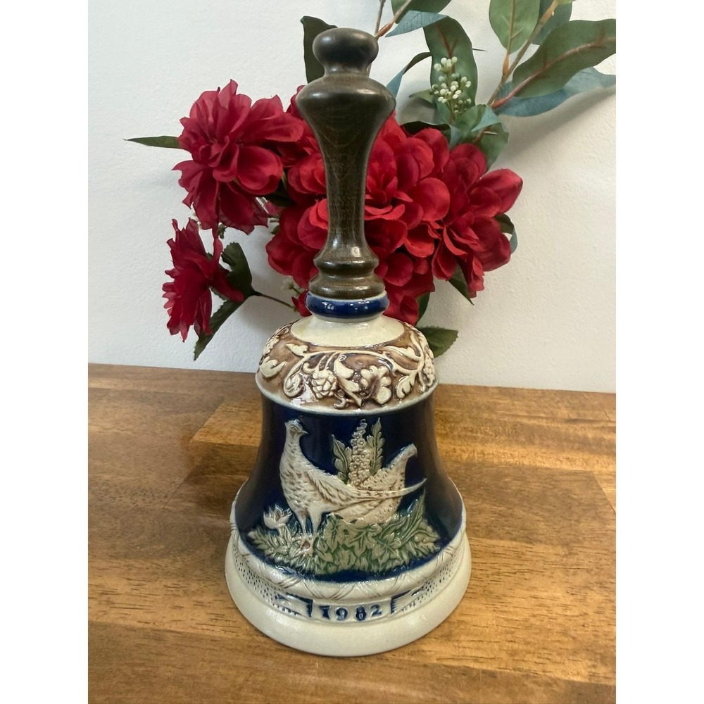 Goebel Bavarian Forest 1982 Limited Edition Salt‎ Glazed Stoneware Bell Boxed